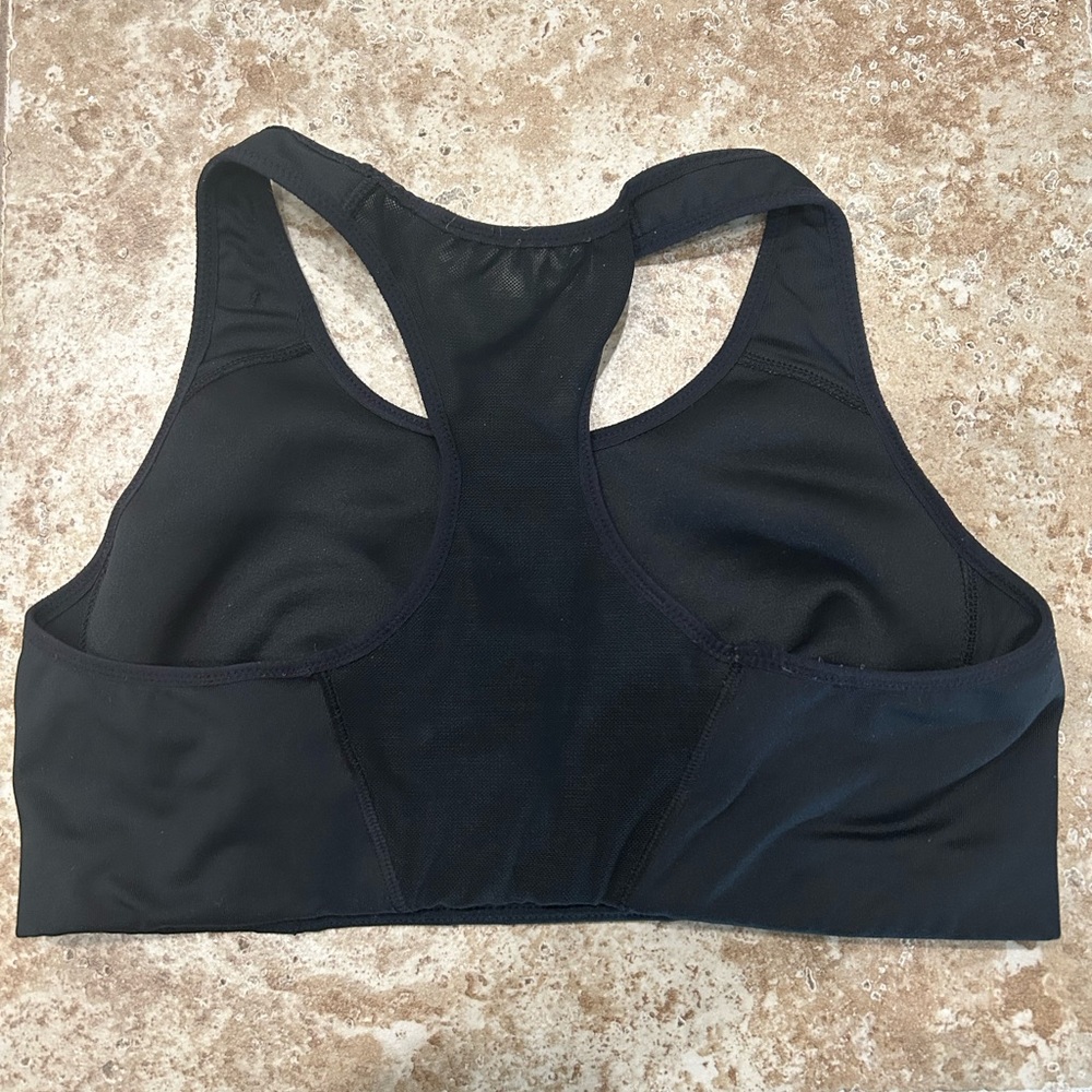 Nike Women's Sports Bra - Picture 2 of 2